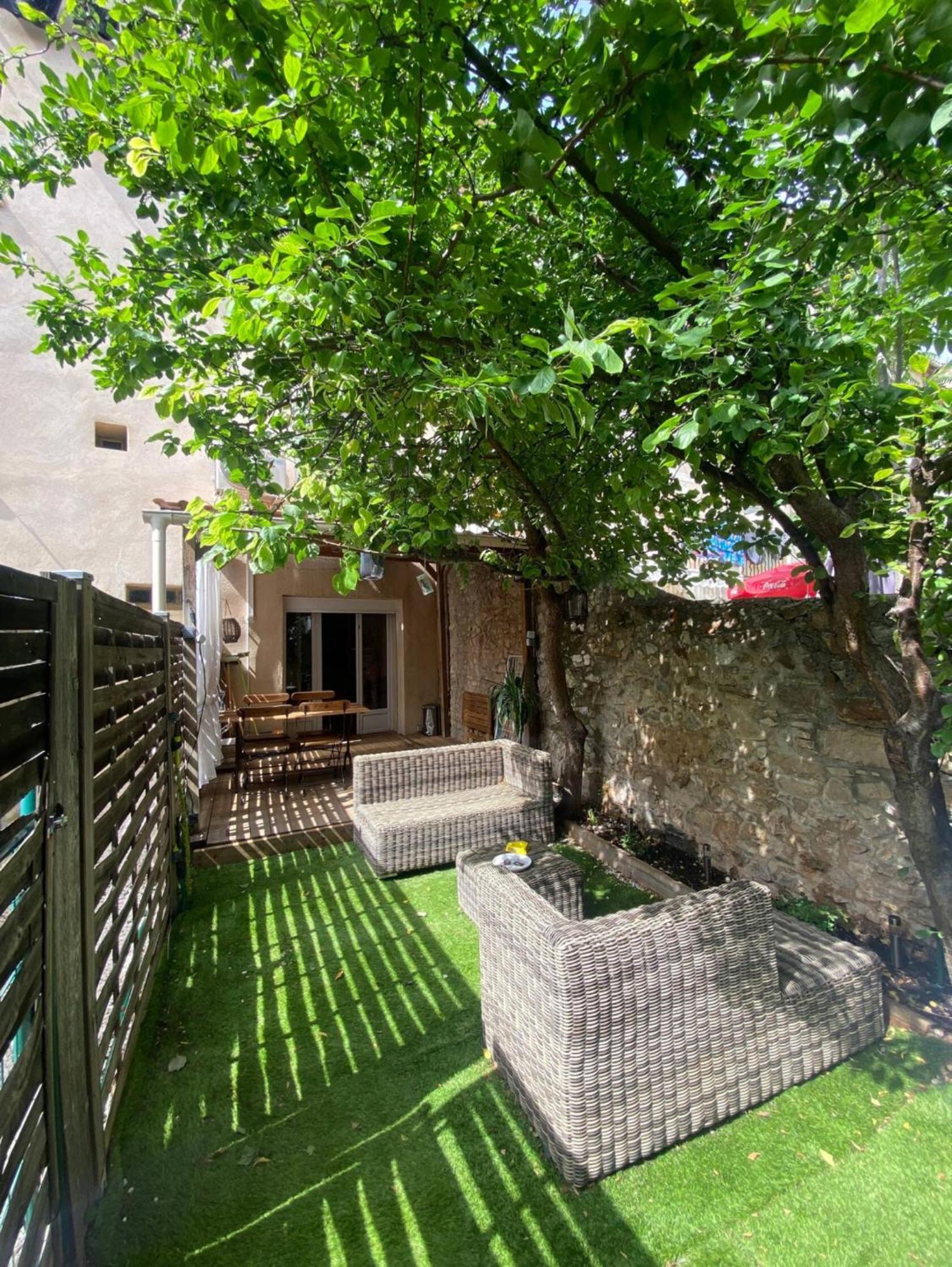 Appartement T3 Avec Jardin Toulon Exteriör bild